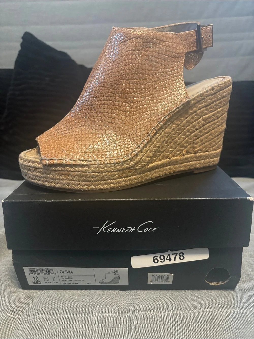 Kenneth Cole Textured Tan Espadrille Wedge Peep-Toe Sandal